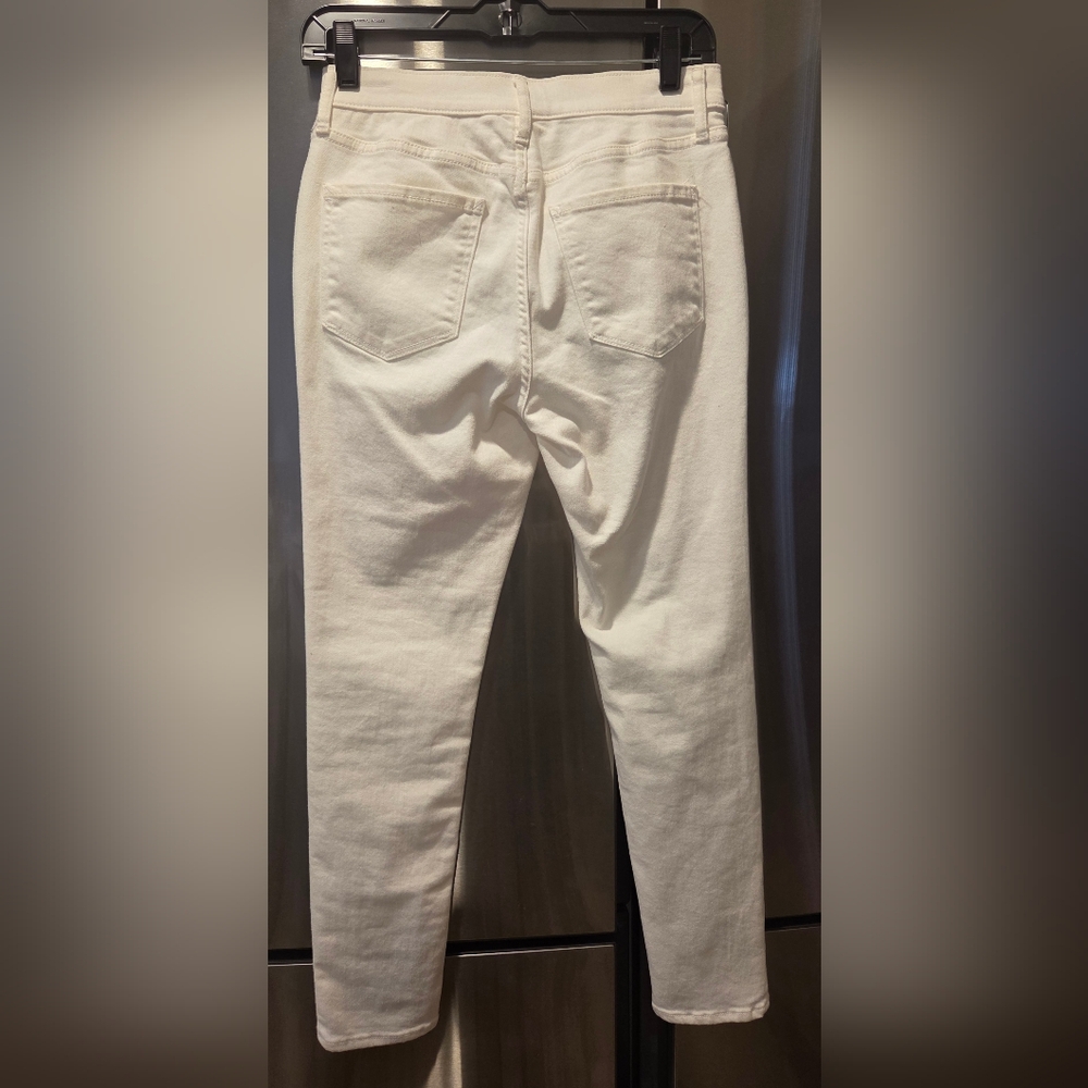 White Jeans By a.n.a - Size 2 High Rise, Skinny Ankle, Button Fly - Brand New! - Picture 3 of 3